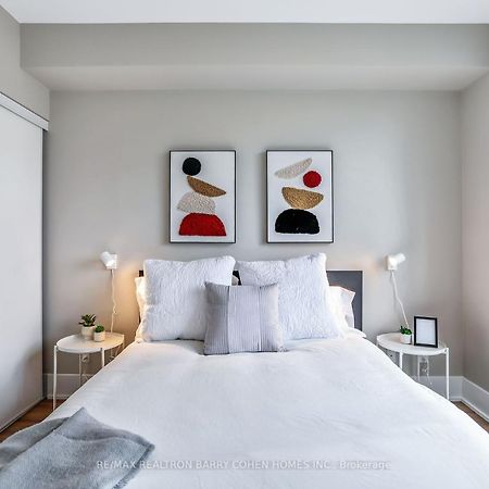 Downtown Suites With Free Parking Торонто Екстериор снимка